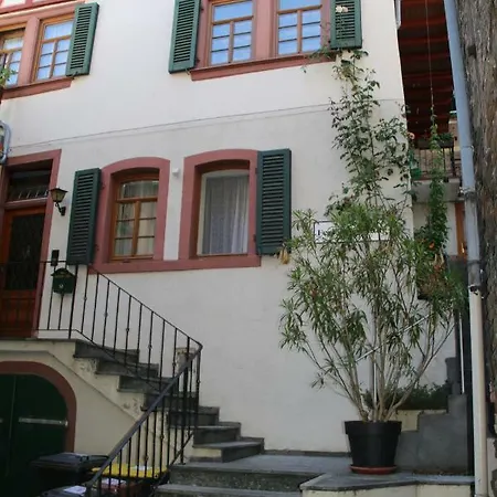 Feldhege Lägenhet *